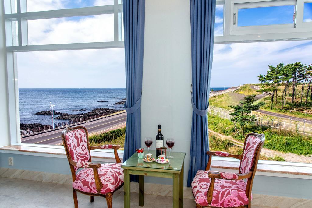 Hotel White House Jeju Room photo